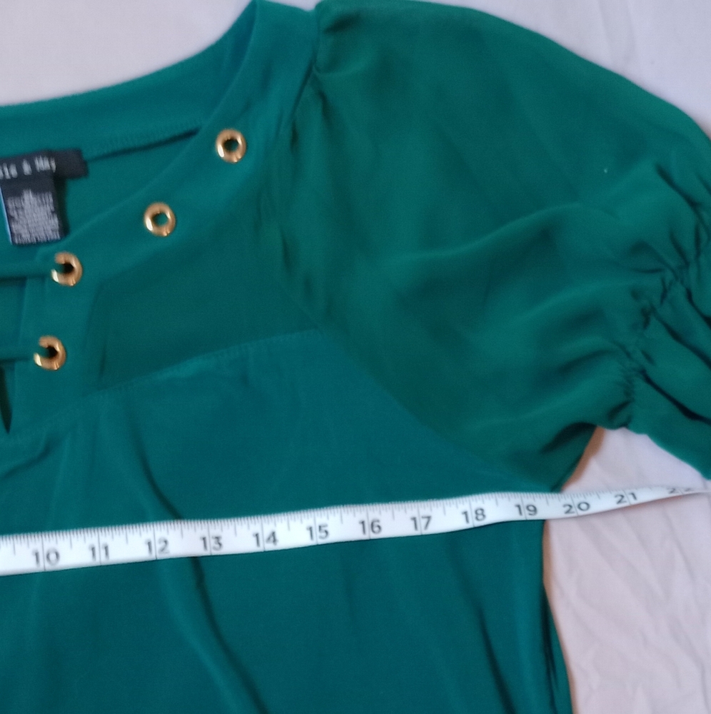 ADELE & MAY, Chic Green Blouse with Ruffle Sleeves, Size Xl - Picture 5 of 11